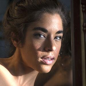 Earthy Eva photo #0011