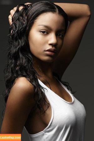 Ebonee Davis photo #0004