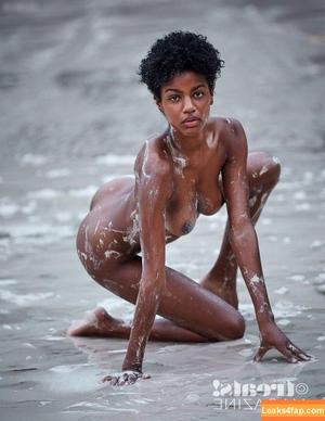 Ebonee Davis photo #0036