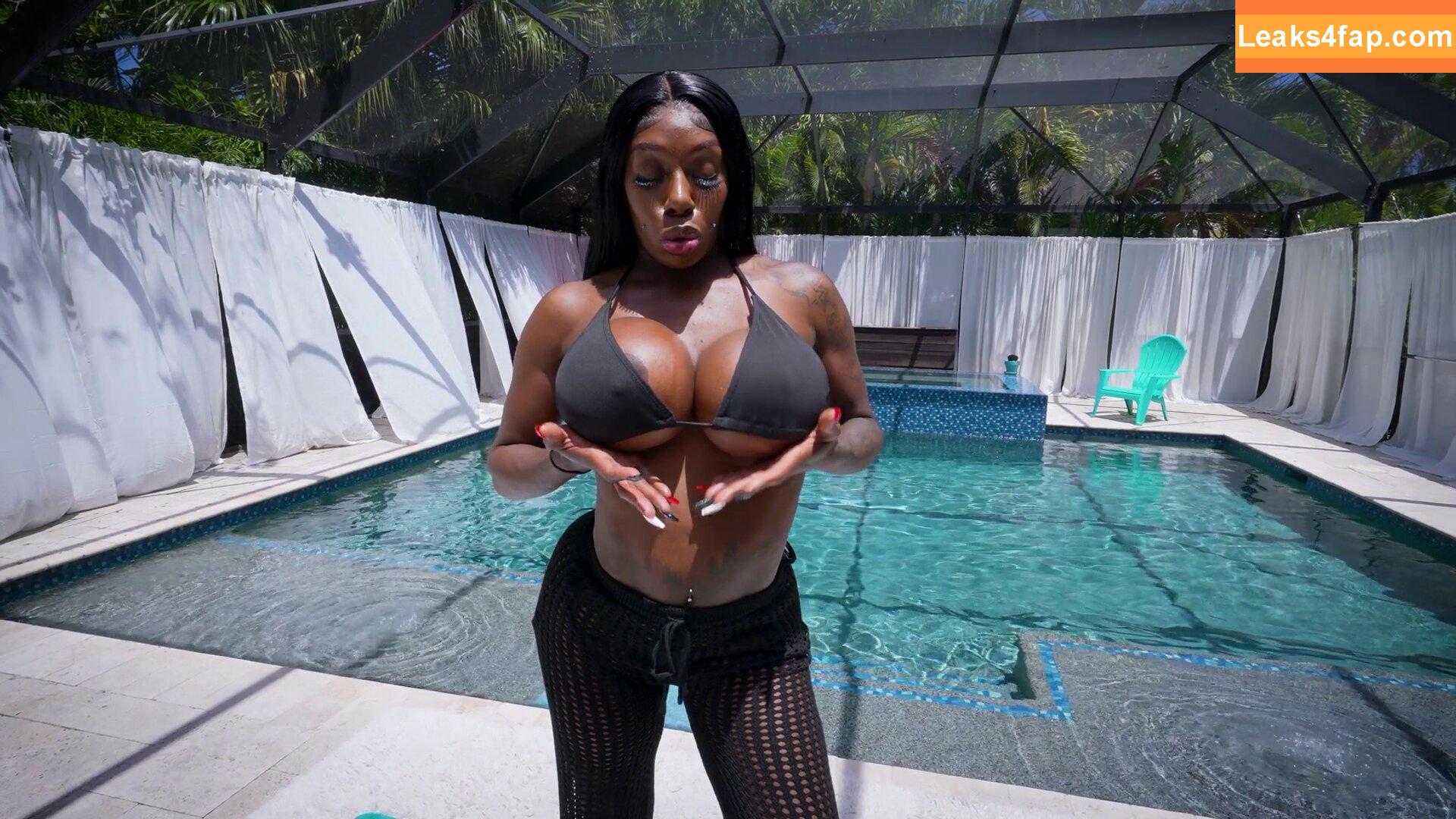 Ebony Mystique / EbonyGoddessMystique / ebony_goddessmysti / ebony_mystique / https: leaked photo photo #0150
