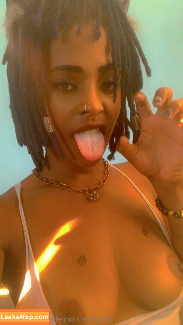 ebonyastheticxxx / ebony.aesthetics leaked photo photo #0027