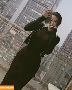 Echo Yue photo #0027