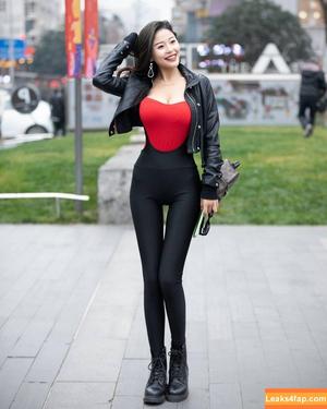 Echo Yue photo #0028