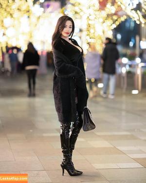 Echo Yue photo #0036