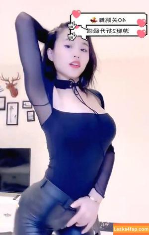 Echo Yue photo #0183