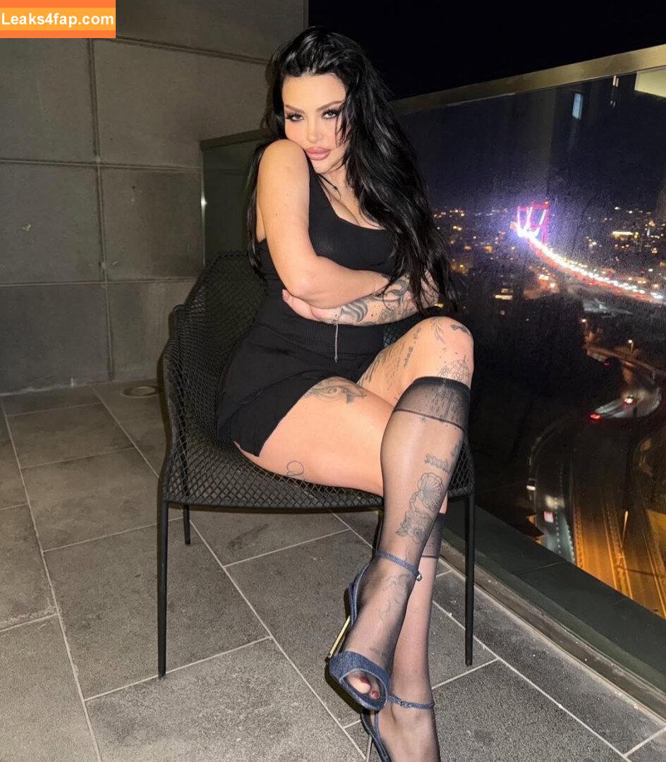 Eda Gökçen Kaya /  leaked photo photo #0008