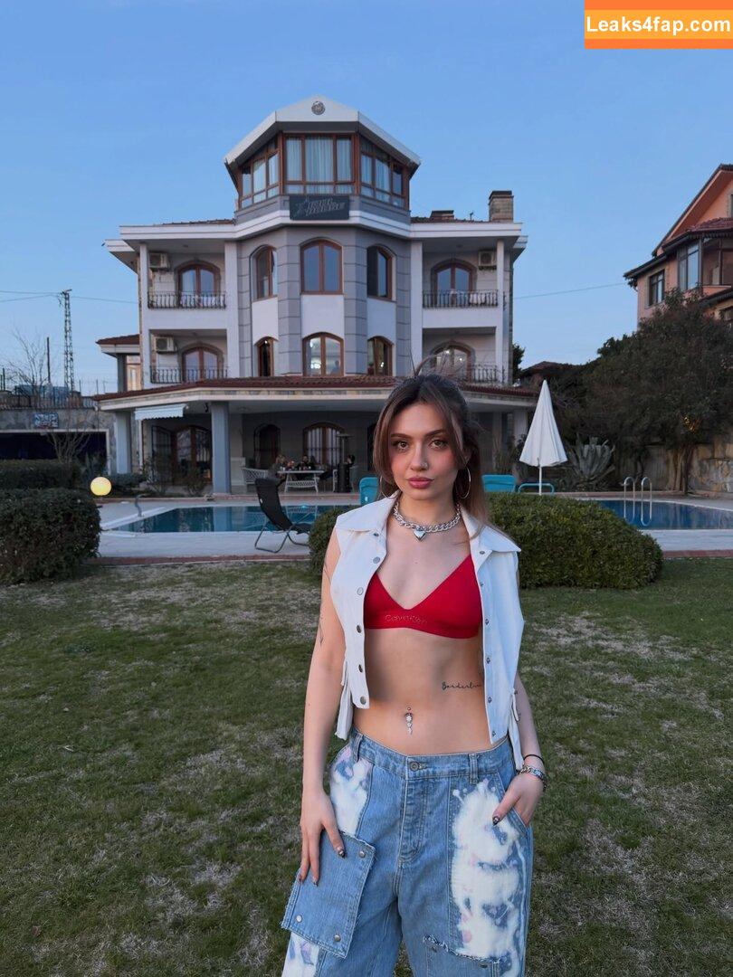 EdaMilka / Eda Eryurt / eda.eryurt leaked photo photo #0005