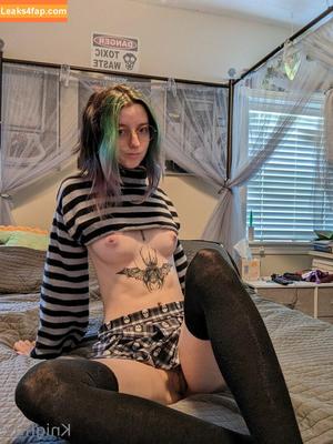 edgykittykat photo #0046
