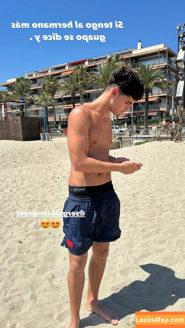 Eeeliolive / onlyeeeli leaked photo photo #0026