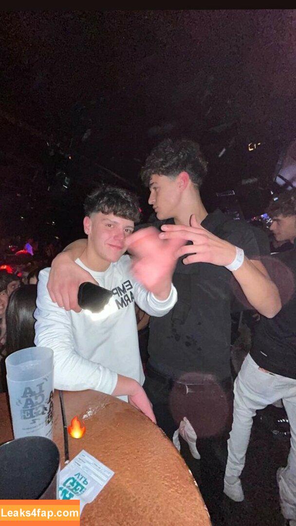 Eeeliolive / onlyeeeli leaked photo photo #0030