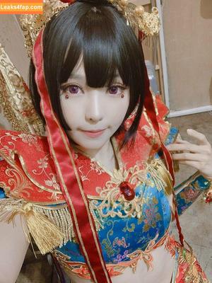 eeelyeee photo #0068