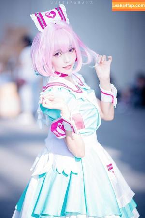 eeelyeee photo #0076