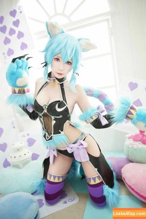 eeelyeee photo #0088