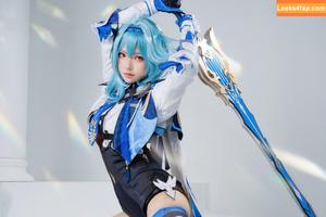 eeelyeee photo #0135