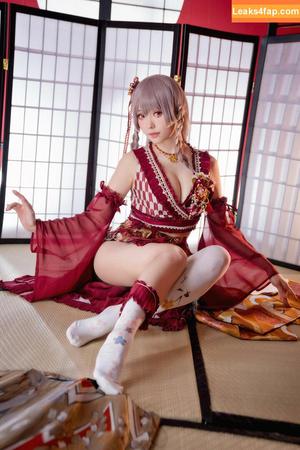 eeelyeee photo #0227