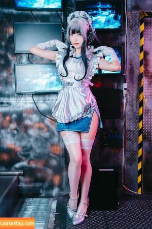 eeelyeee photo #0329