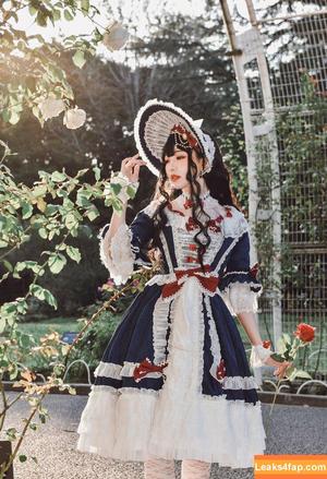 eeelyeee photo #0346