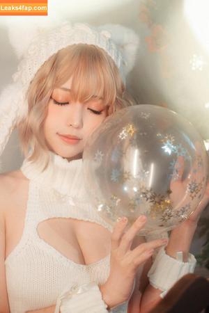 eeelyeee photo #0422