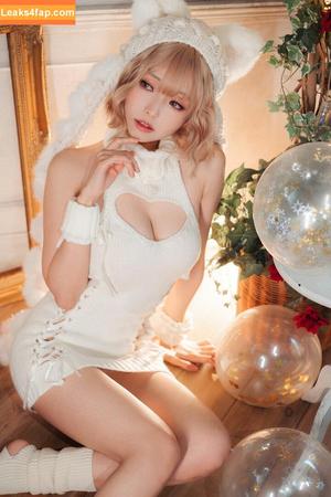 eeelyeee photo #0427