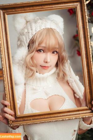 eeelyeee photo #0444