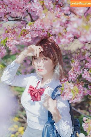 eeelyeee photo #0755