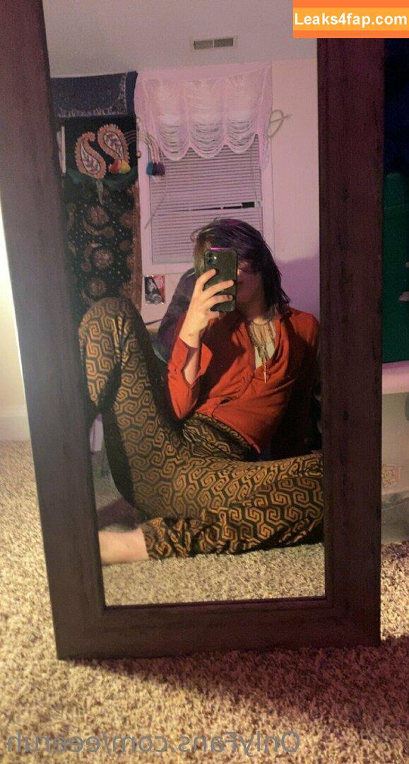 eeeruh / mikesacco3 leaked photo photo #0024