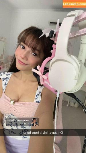 Eeeveenara фото #0107