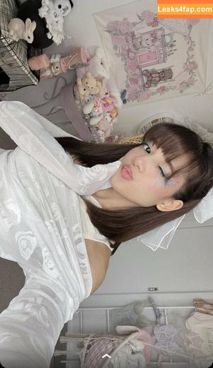 Eeeveenara photo #0179