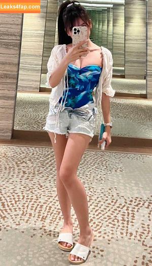 Eeeveenara photo #0192