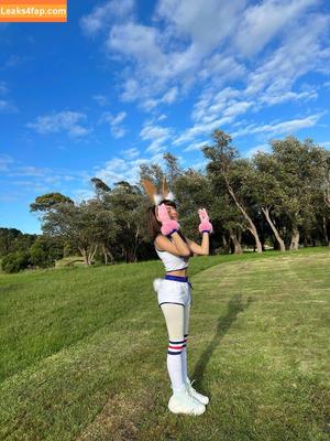 Eeeveenara photo #0262