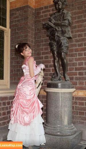 Eeeveenara photo #0306