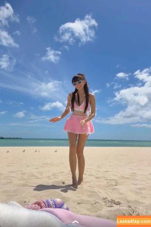 Eeeveenara photo #0316