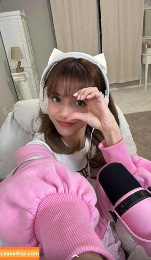 Eeeveenara photo #0518