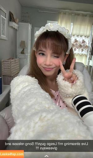 Eeeveenara photo #0531