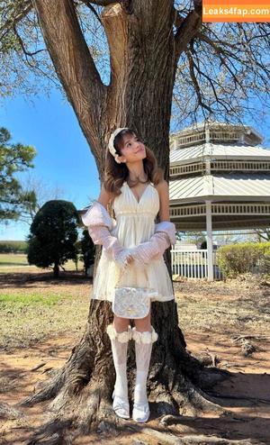 Eeeveenara photo #0542