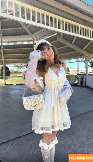 Eeeveenara photo #0545