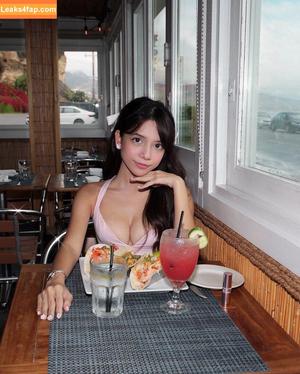 Eeeveenara фото #0589