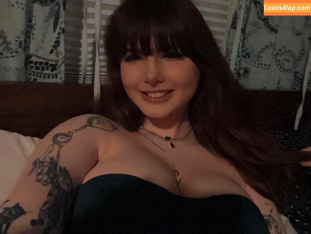 eekhat / blubberlardface / https: leaked photo photo #0029