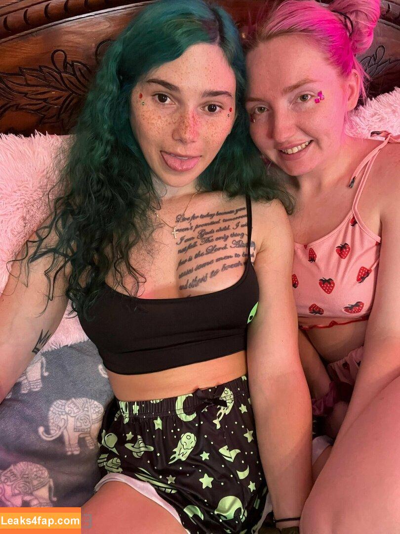 Eevee Bee / Eeveebeeshow / eeveethebee leaked photo photo #0049
