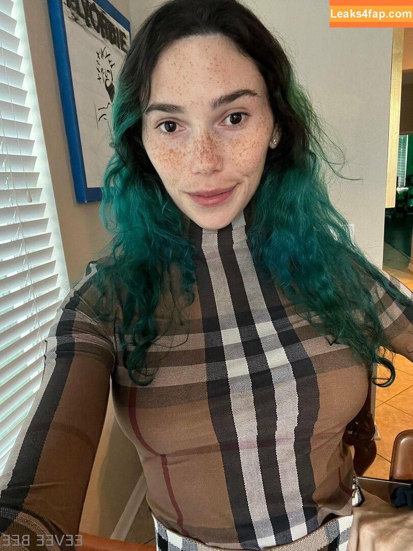 Eevee Bee / Eeveebeeshow / eevee_bee / eeveethebee leaked photo photo #0381