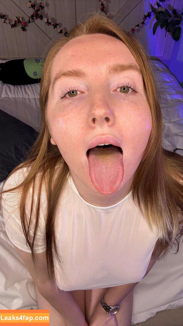 Eevee Bee / Eeveebeeshow / eevee_bee / eeveethebee leaked photo photo #0634