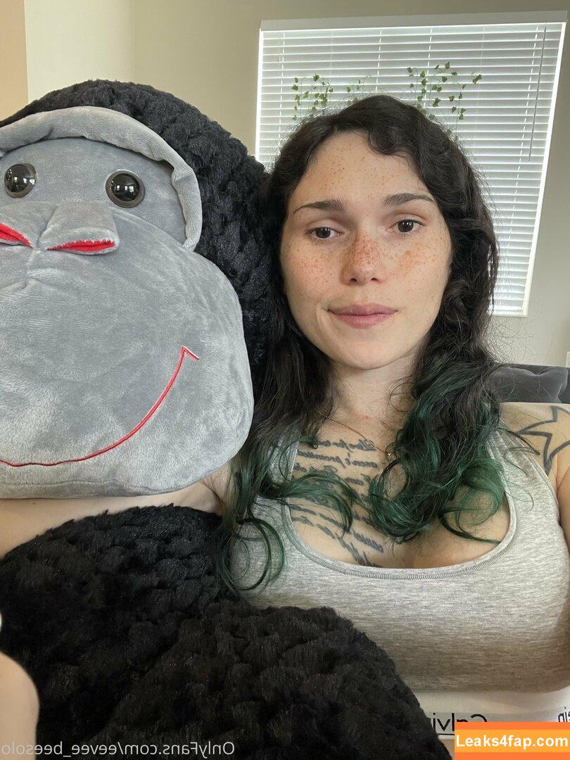 eeveebeesolo / eeveethebee leaked photo photo #0028