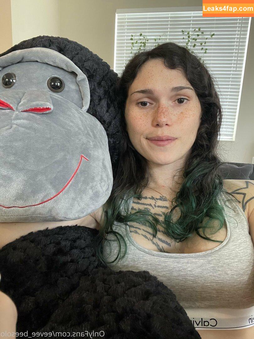 eeveebeevip / eeveebee leaked photo photo #0023