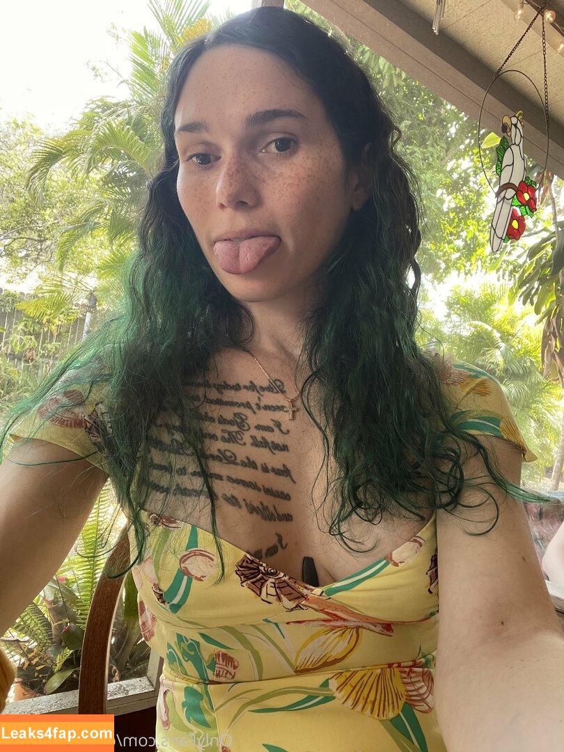 eeveebeevip / eeveebee leaked photo photo #0042