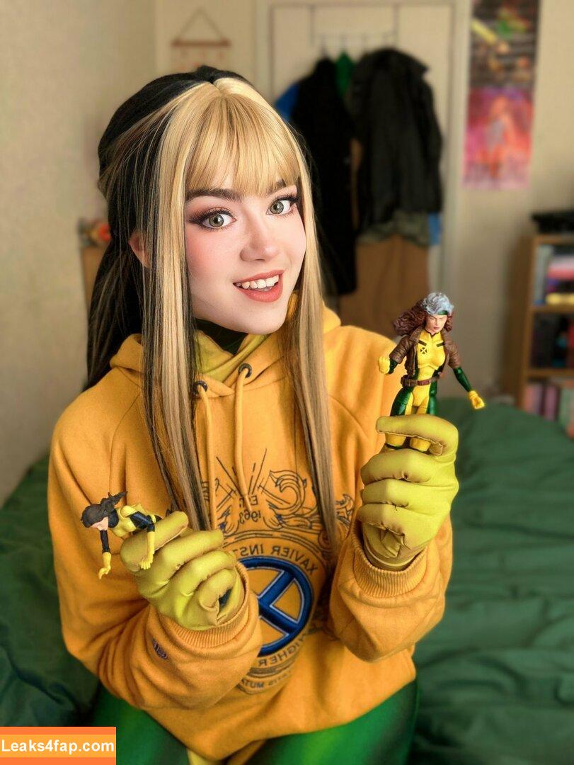 Eeveecosplays / CosEevee / Cosplaysbyeevee / cosplayeevee / cosplays_by_eevee leaked photo photo #0158