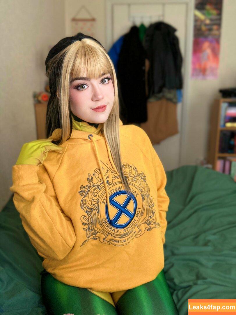Eeveecosplays / CosEevee / Cosplaysbyeevee / cosplayeevee / cosplays_by_eevee leaked photo photo #0159