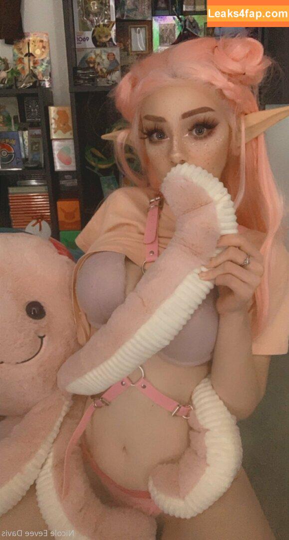 eeveedavis /  leaked photo photo #0008