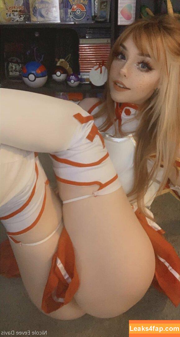 eeveedavis /  leaked photo photo #0016