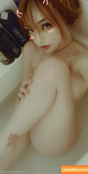 eeveedavis photo #0048