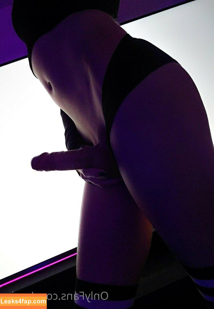 eeziss / eeezisss leaked photo photo #0098